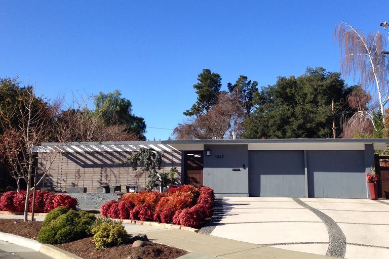 Mid-century modern architecture home